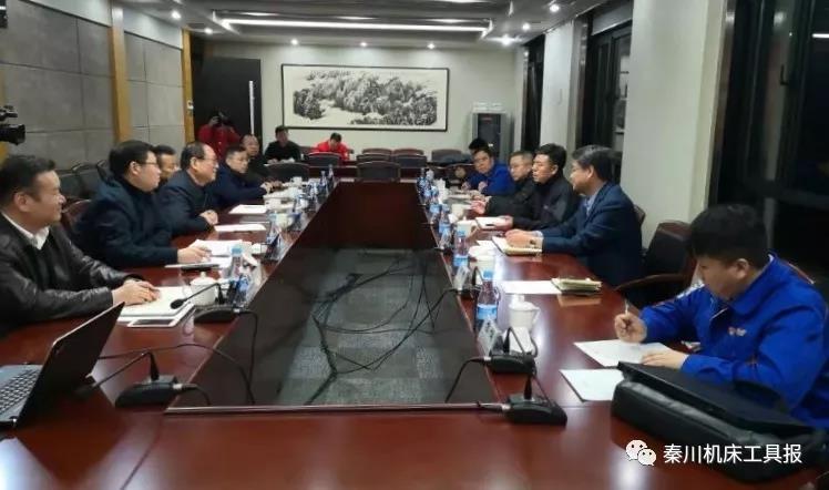 嚴(yán)鑒鉑董事長(zhǎng)訪問(wèn)中國(guó)石油寶雞鋼管公司