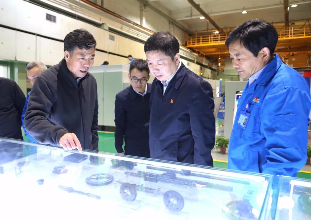 省國資委主任王海鵬到秦川集團調(diào)研指導(dǎo)工作