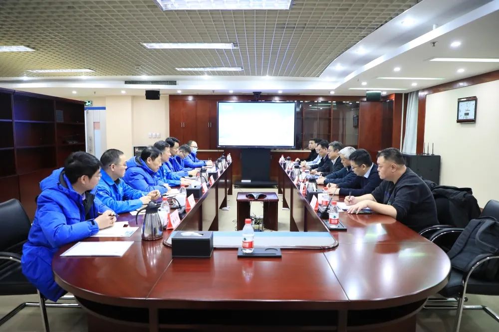 中國工程院制造業(yè)研究室主任屈賢明一行蒞臨秦川集團調(diào)研指導工作