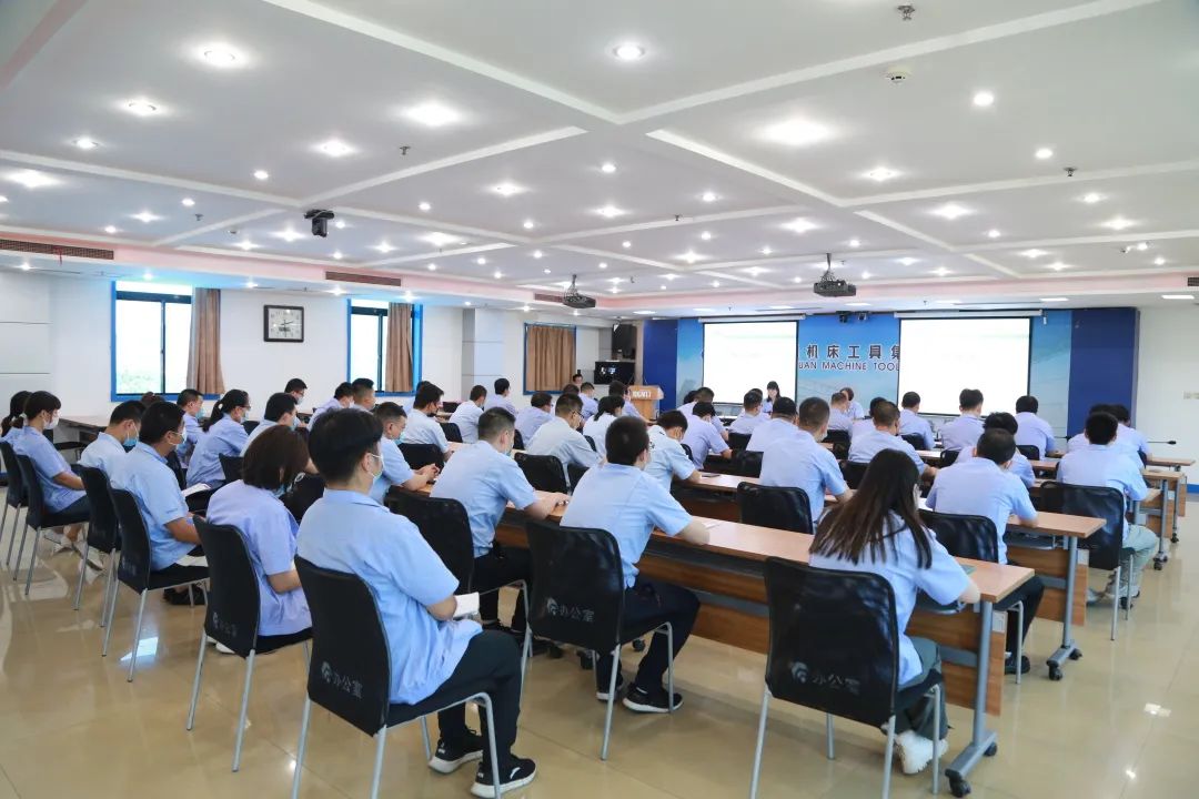 【群團工作】秦川機床本部團委組織青工開展安全生產(chǎn)月主題教育培訓(xùn)活動