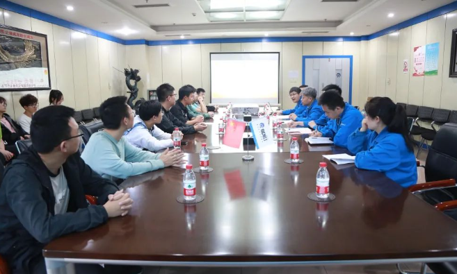 【群團(tuán)工作】集團(tuán)團(tuán)委與西安交大學(xué)生會(huì)開(kāi)展“校企聯(lián)建聚合力·攜手同行促發(fā)展”主題座談交流