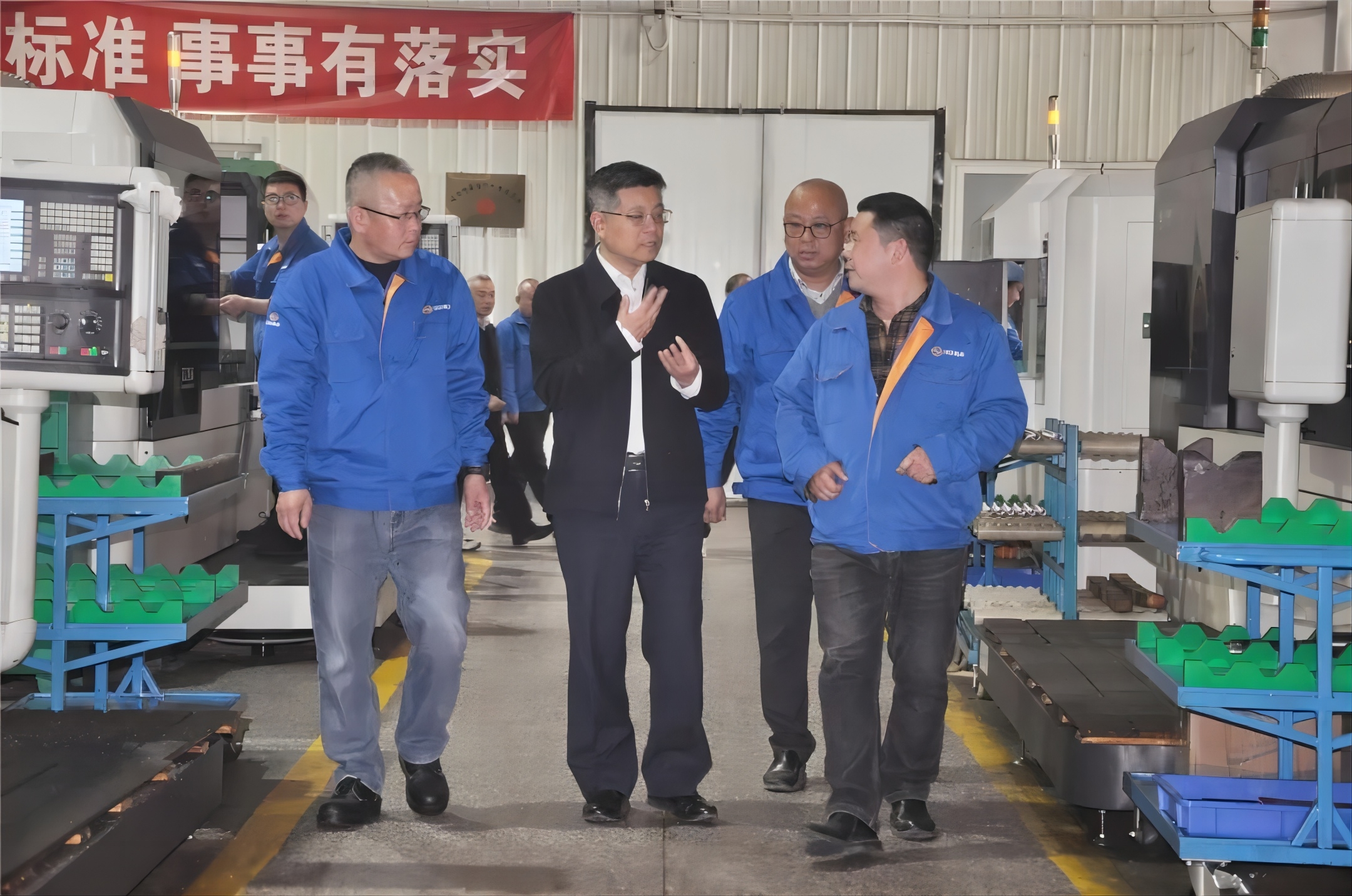 馬旭耀：加快產(chǎn)業(yè)結(jié)構(gòu)調(diào)整 推動(dòng)產(chǎn)品邁進(jìn)高精尖